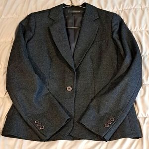 Harve Benard Gray blazer size 4 women's.